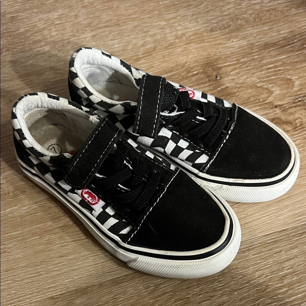 Echo UNLTD Kids Black and White Checkered Shoes